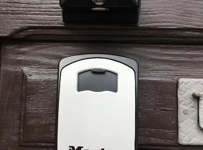 Konukevi 1912 - Blue - Old Town Locarno